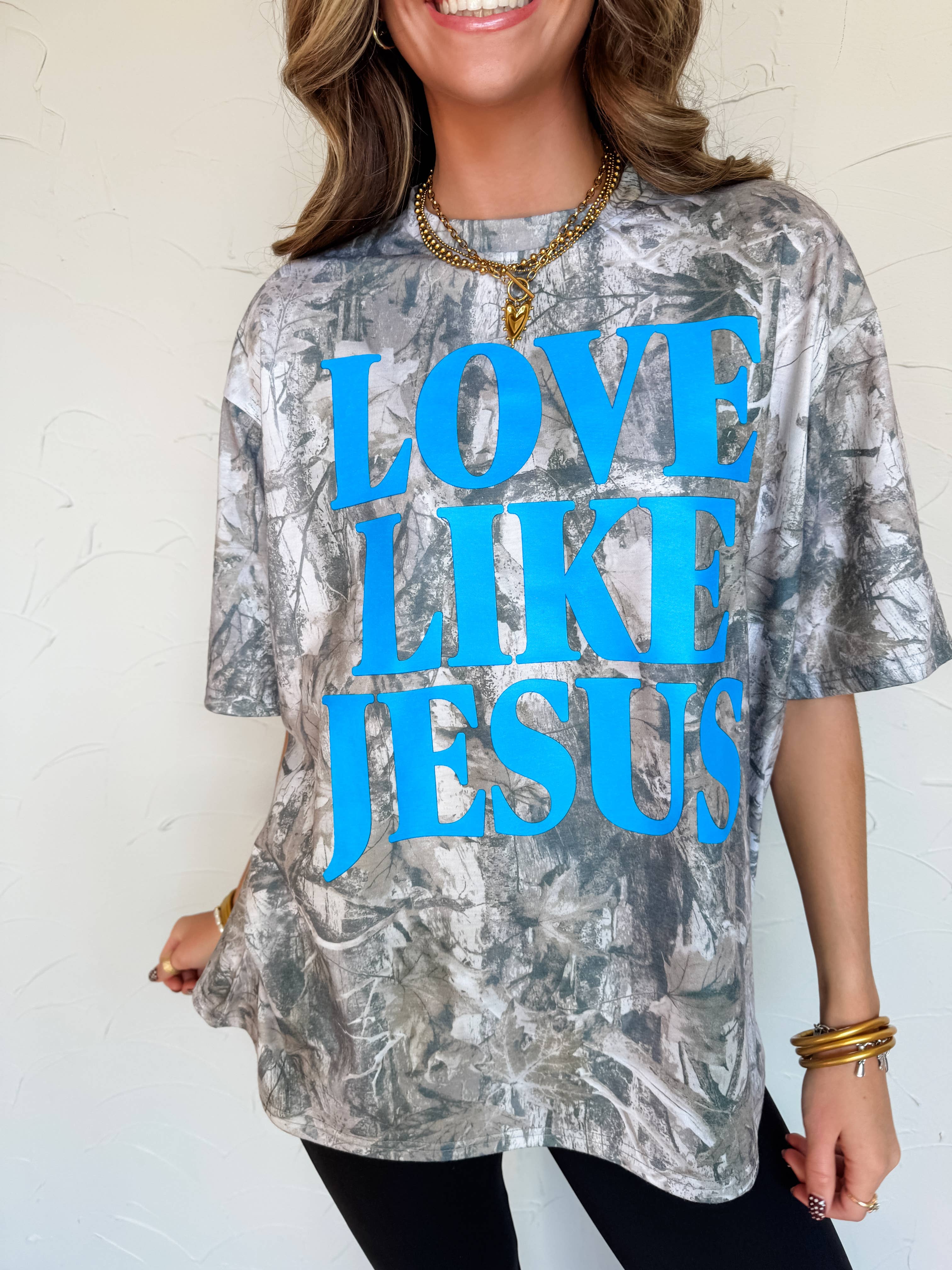 Love Like Jesus Camo Tee