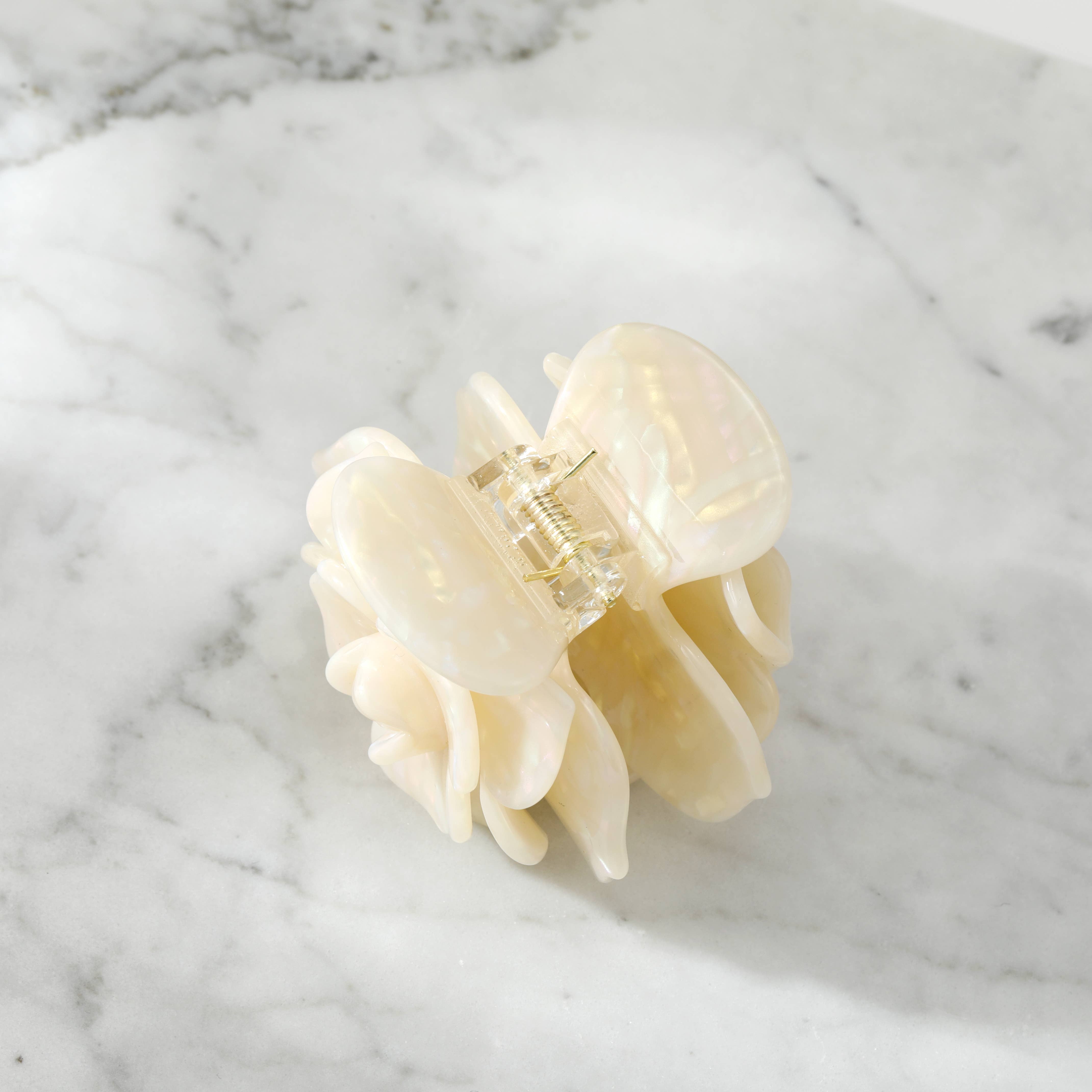 Eco-Friendly Pearl Flower Hair Clip