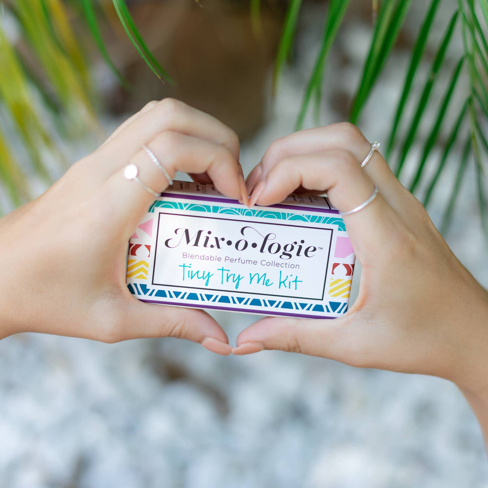 Tiny Try Me Kit - A Perfume Discovery Sampler Kit By Mixologie