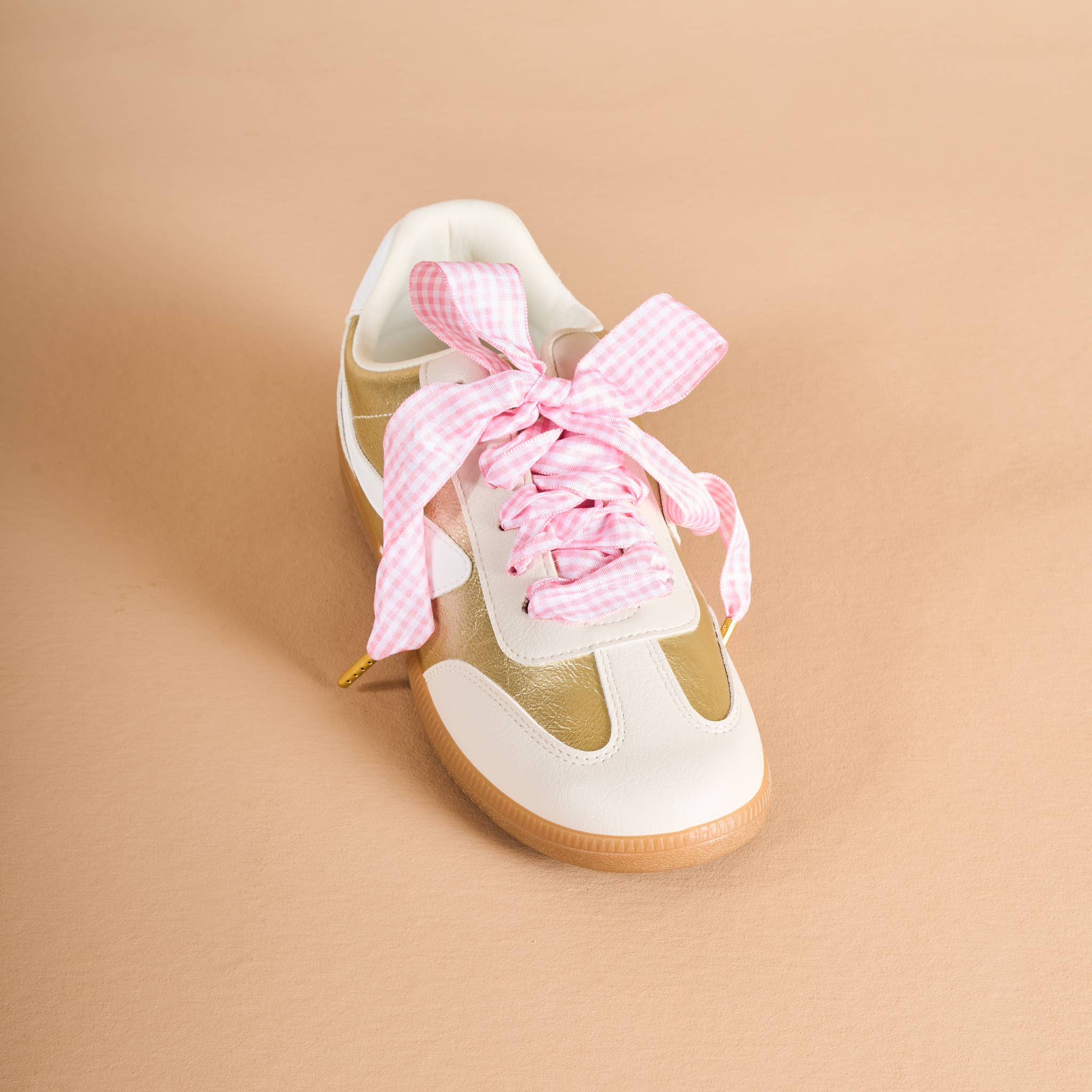 Step It Up Shoelaces in Gingham Pink