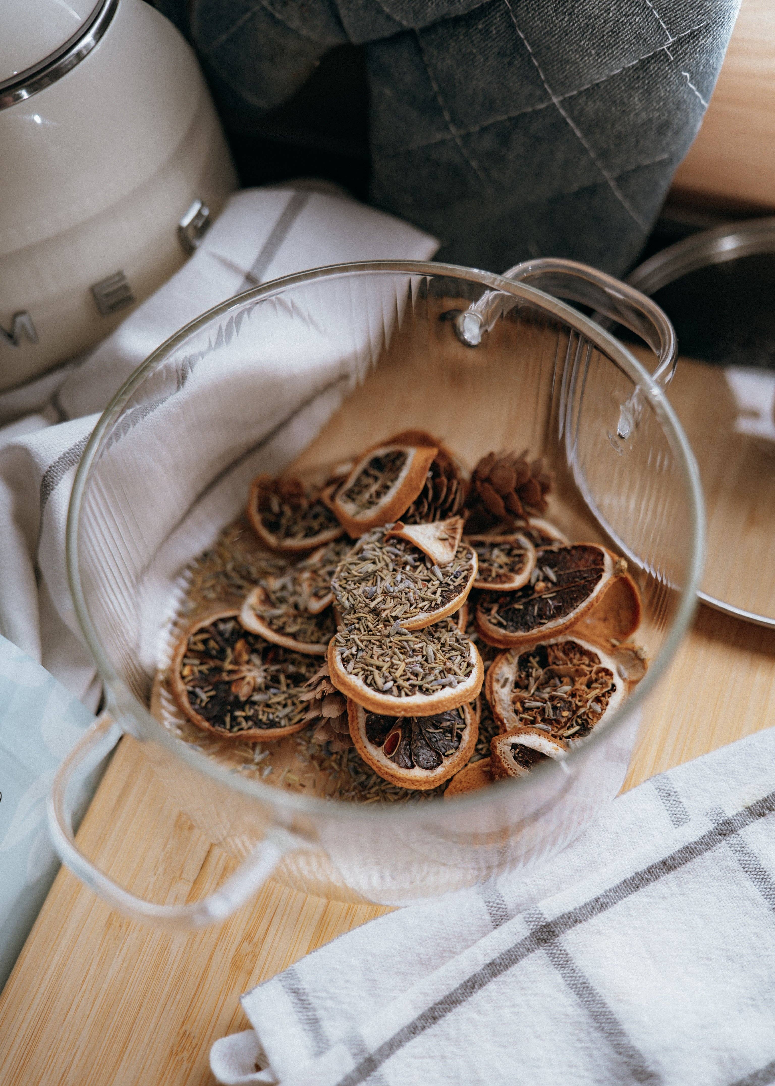 Sunday Reset Simmer Pot-Lemon Lavender Rosemary