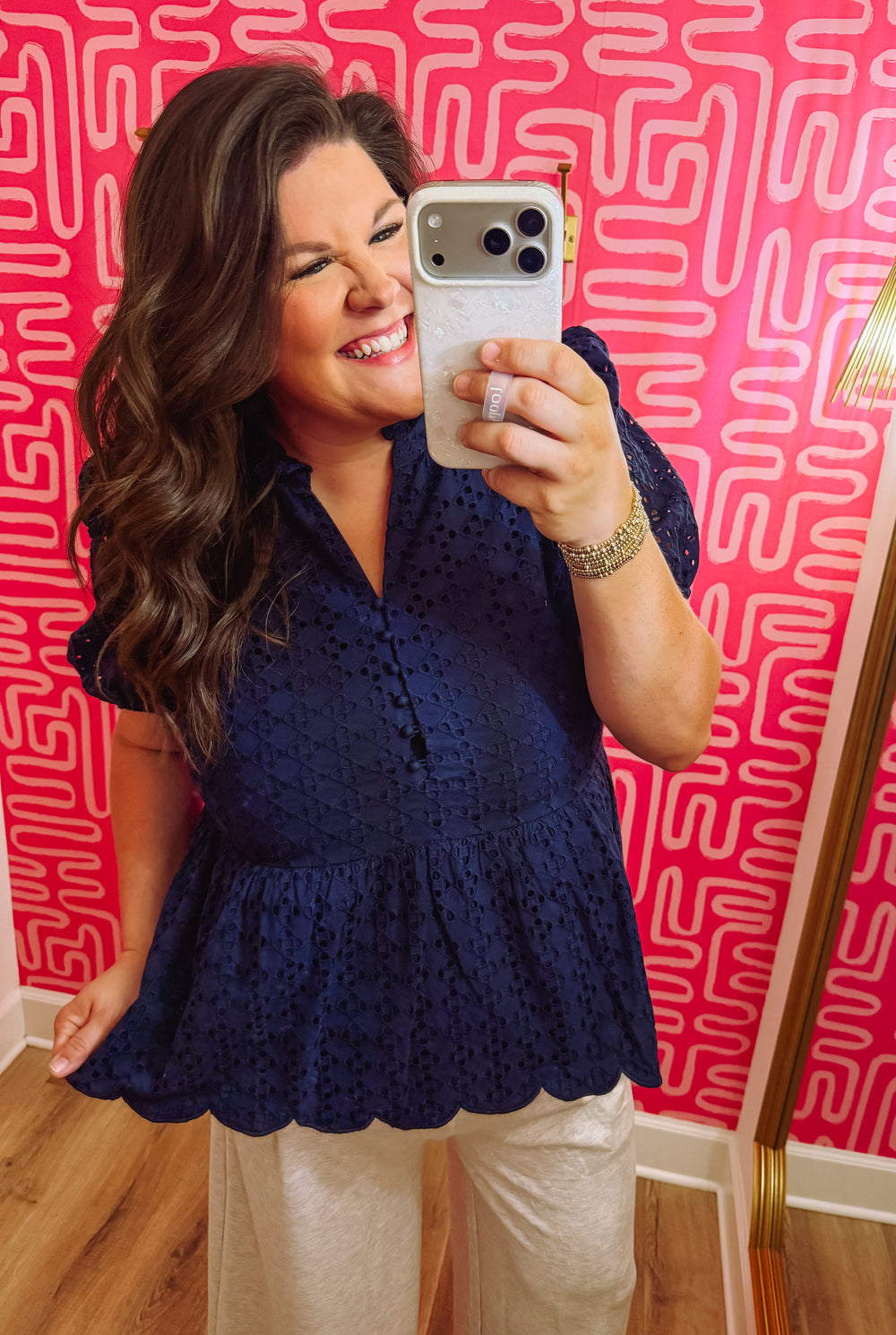 The Eleanor Eyelet Top (XL-2X)