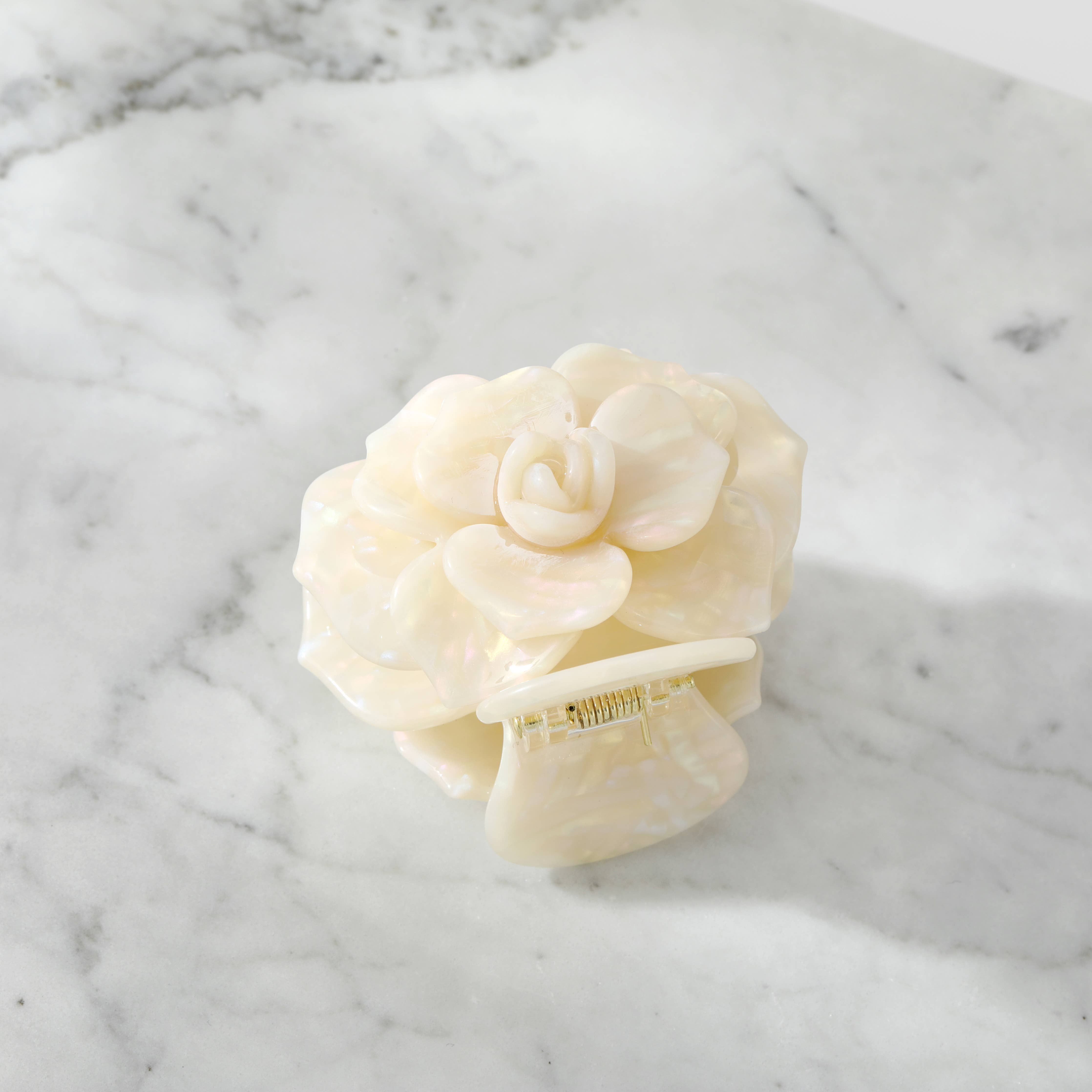 Eco-Friendly Pearl Flower Hair Clip