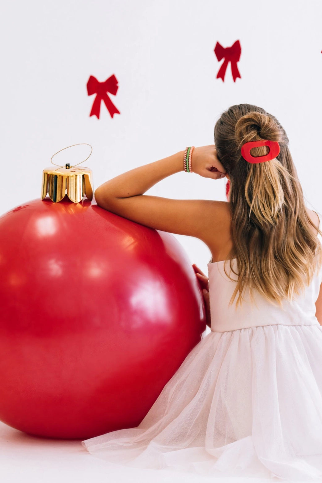 Rudolf Red Small Flat Round Clip