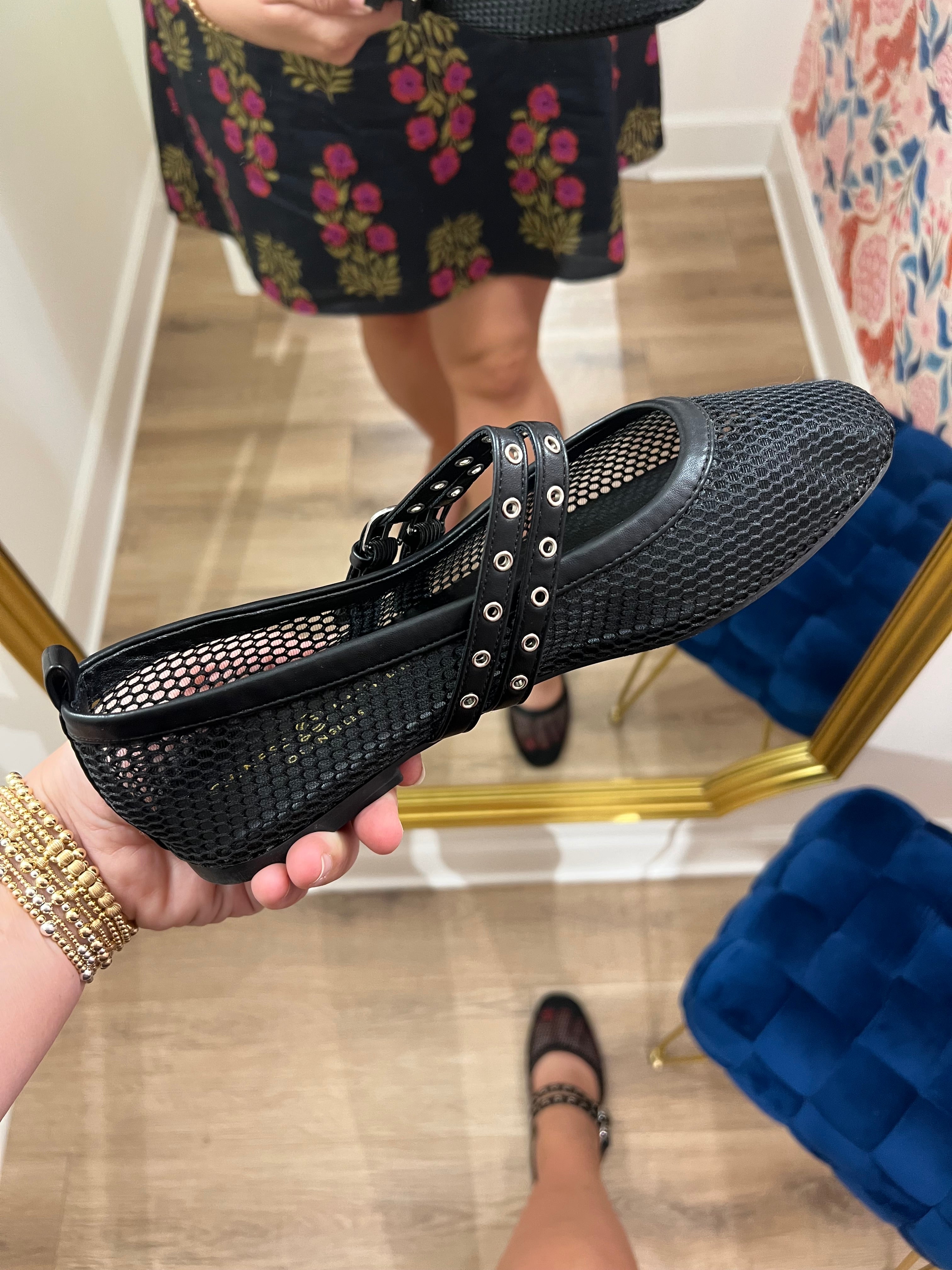 Match Set Mesh Flat in Black