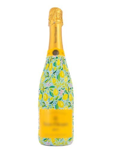 Decorative bottle wrap with lemons on it 
