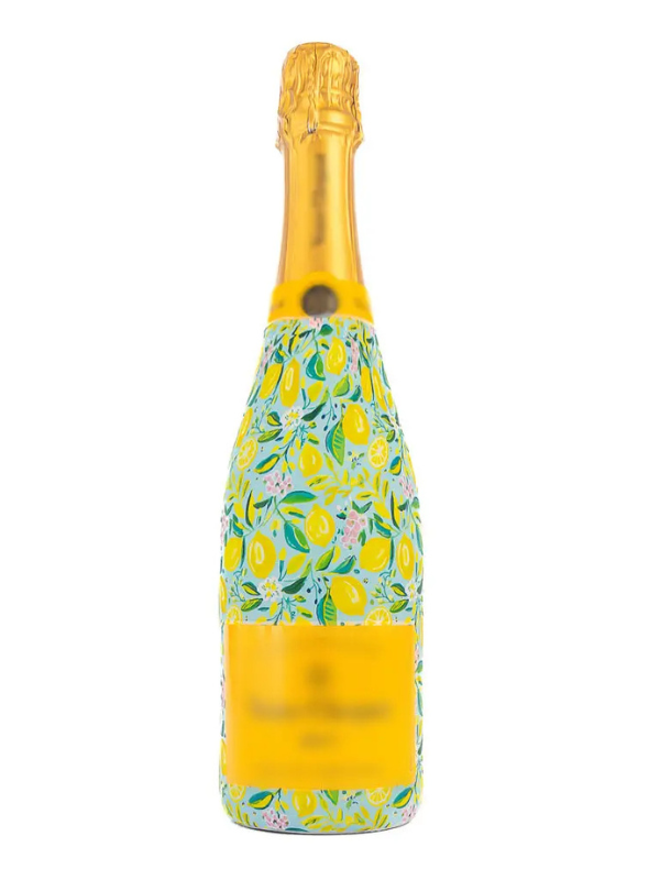 Decorative bottle wrap with lemons on it 
