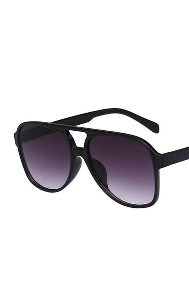 black aviator sunglasses with grey lens 