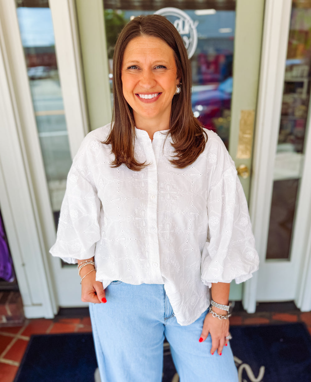 The Anna Floral Eyelet Lace Top (S-L)