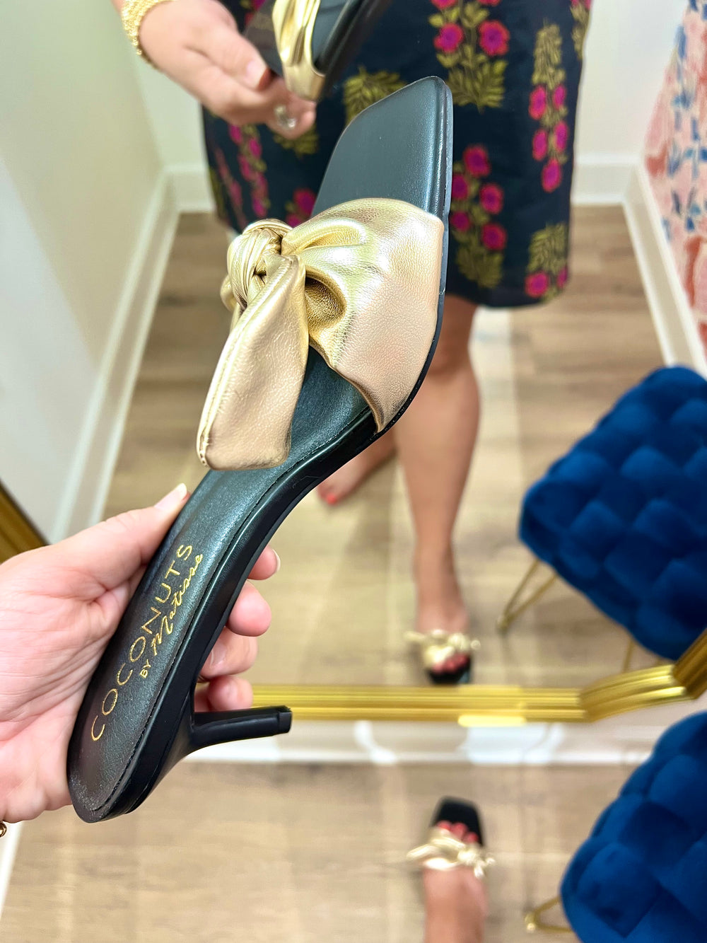 Uptown Kitten Heel in Gold