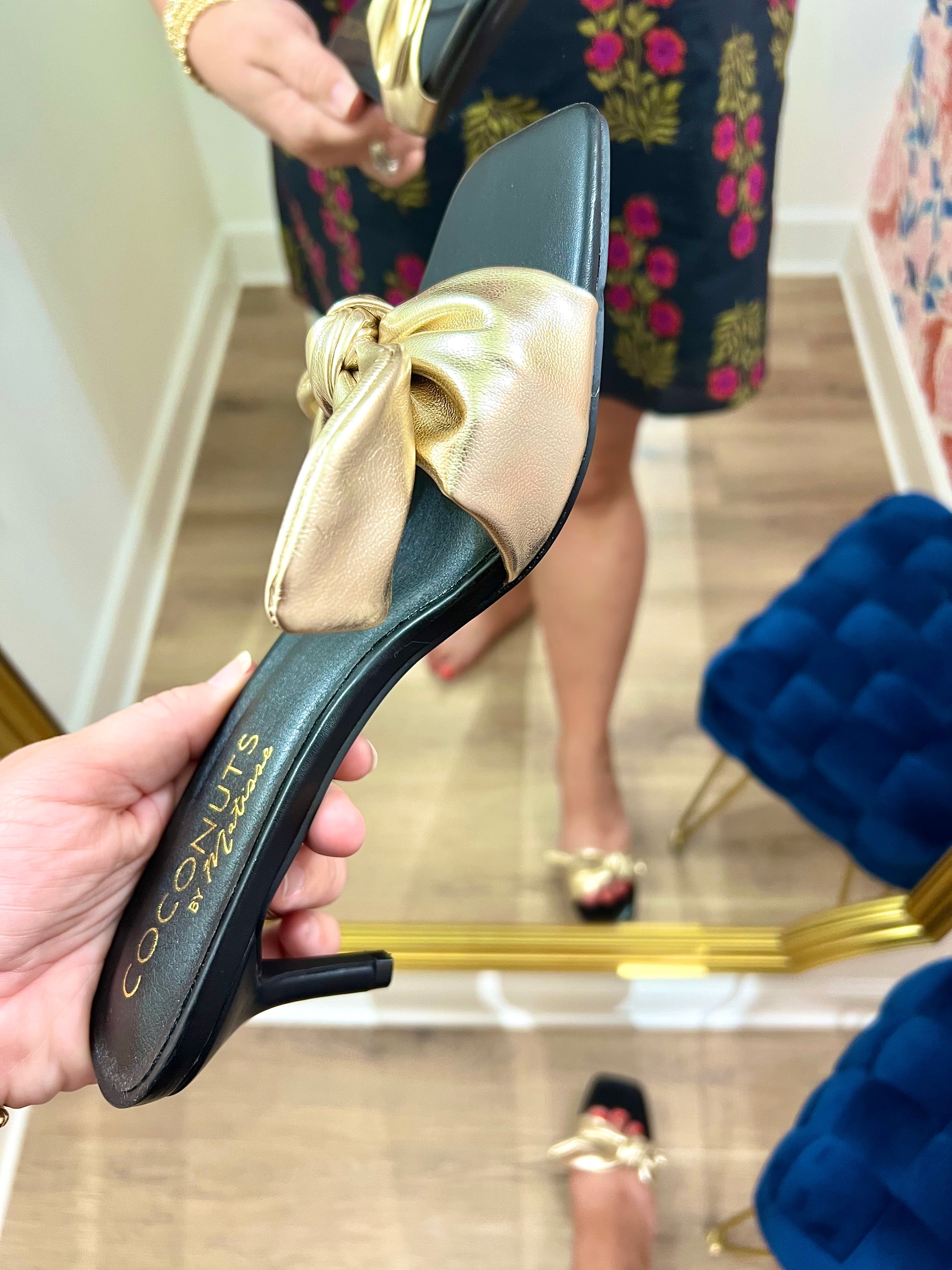 Uptown Kitten Heel in Gold