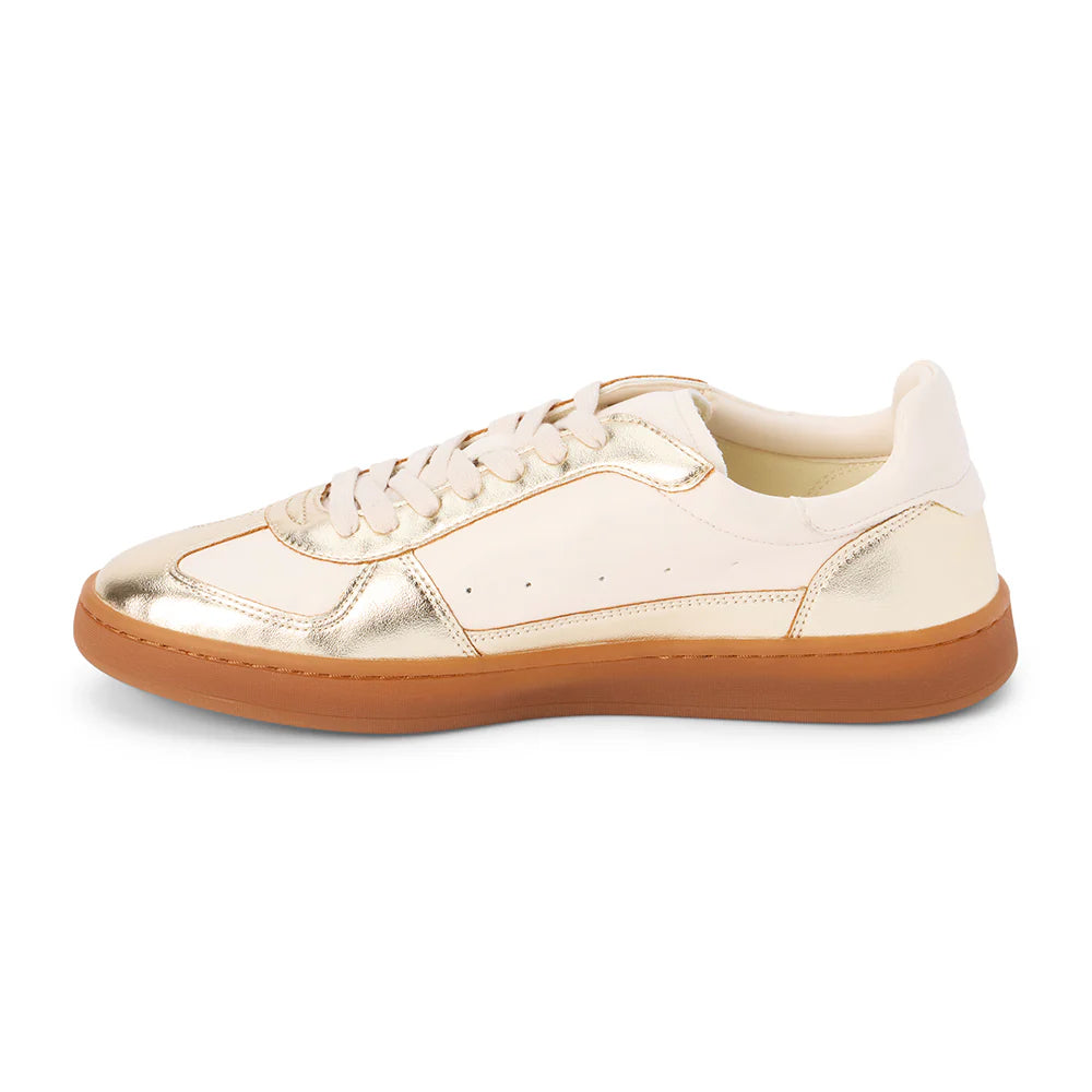 Dana Low Top Sneakers by Matisse