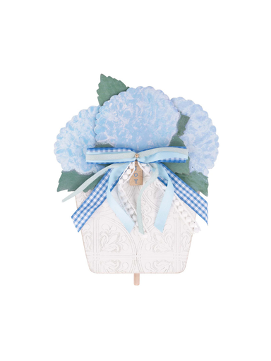Decorative blue hydrangea wooden topper.