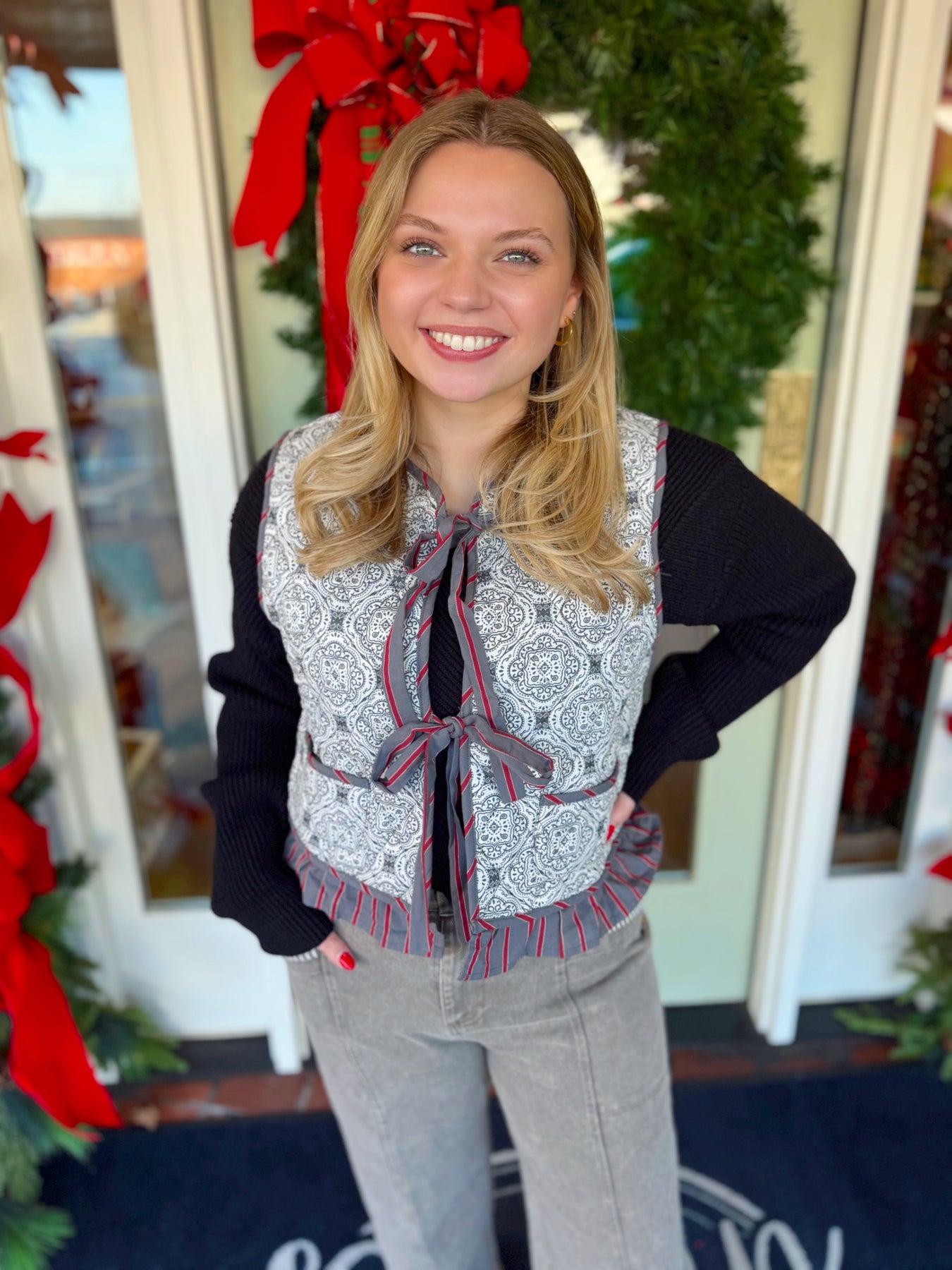 Outerwear & Sweatshirts