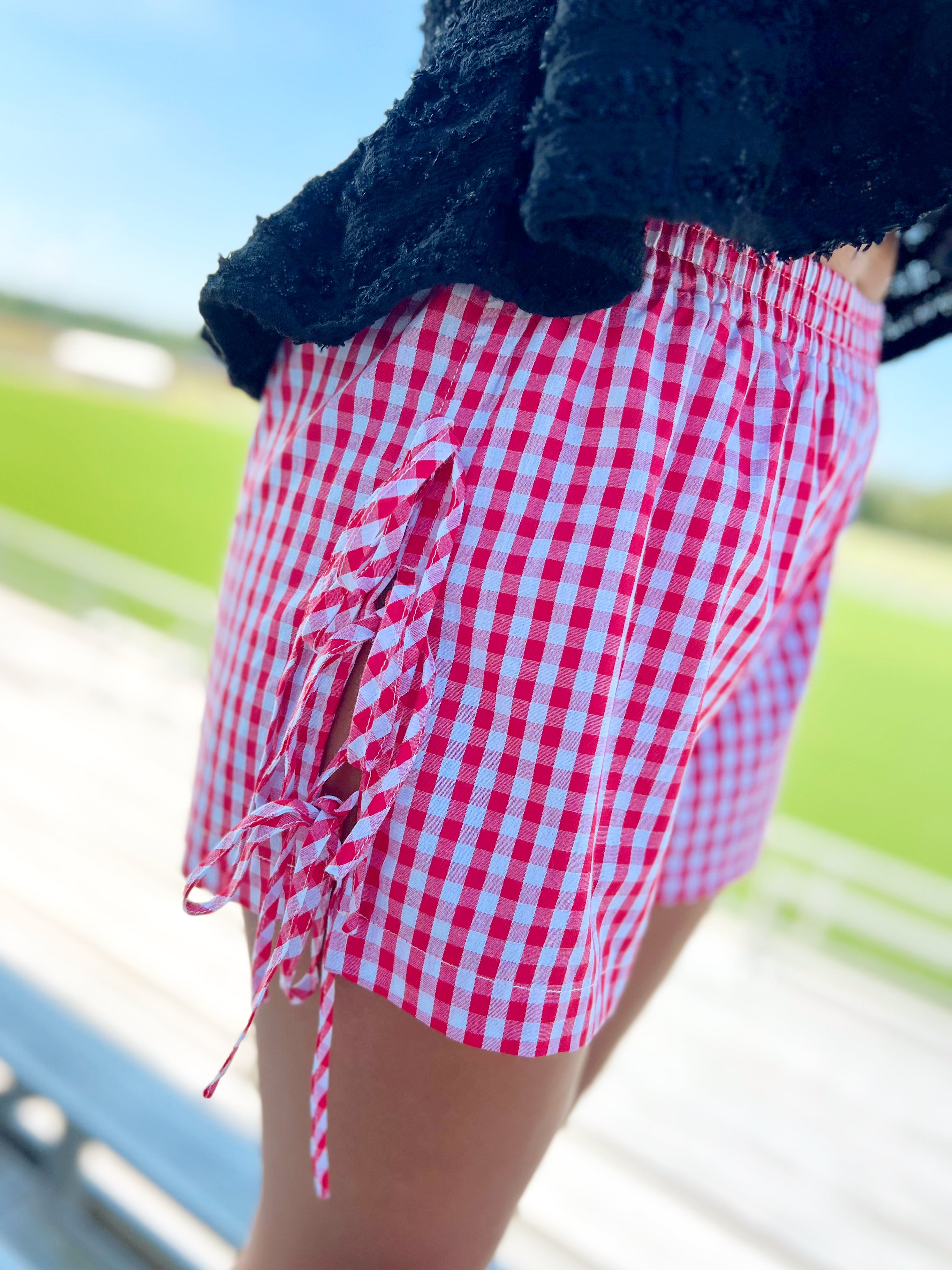Between The Hedges Gingham Shorts