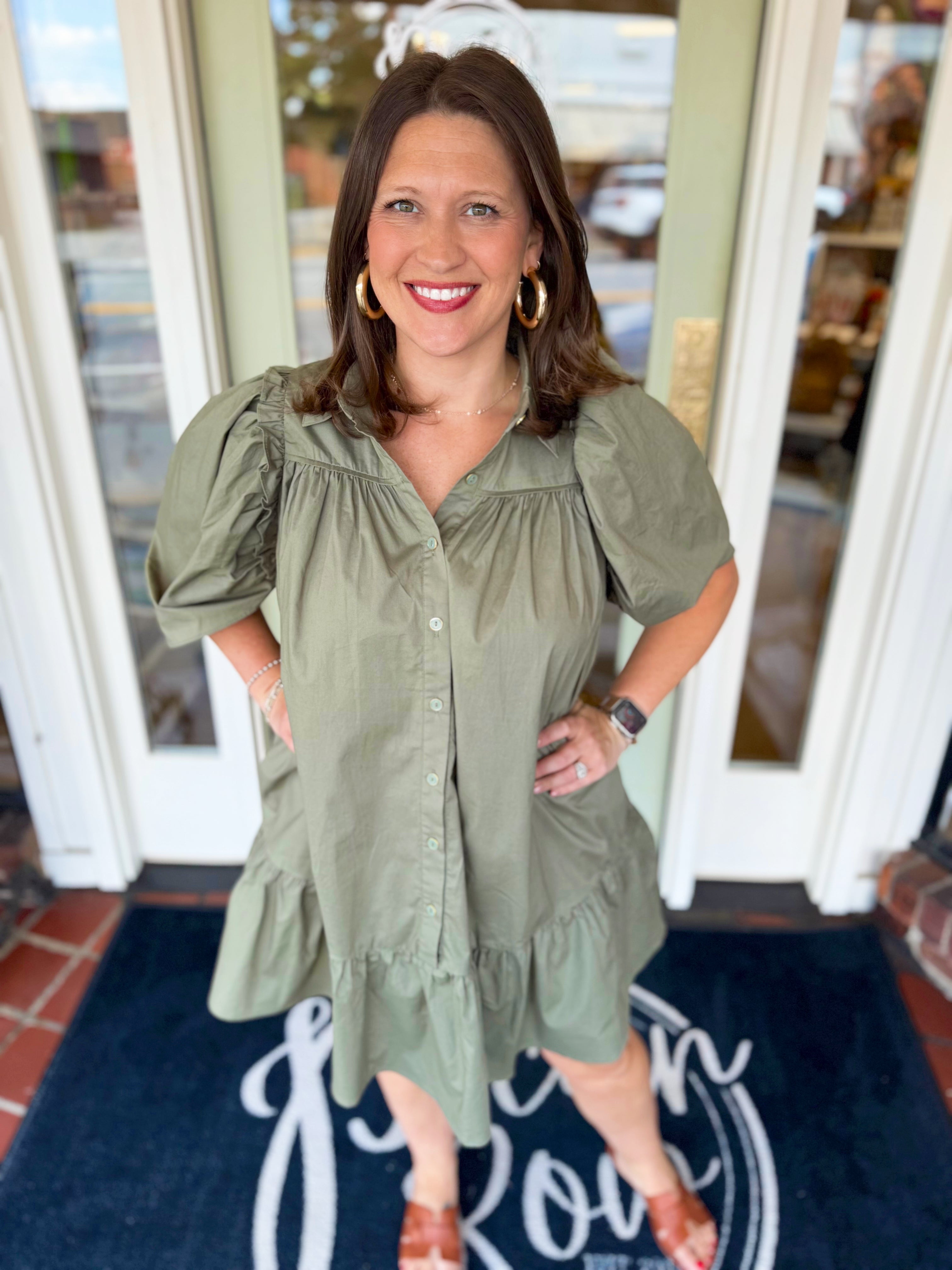 Solid Button Down Puff Sleeve Dress in Green