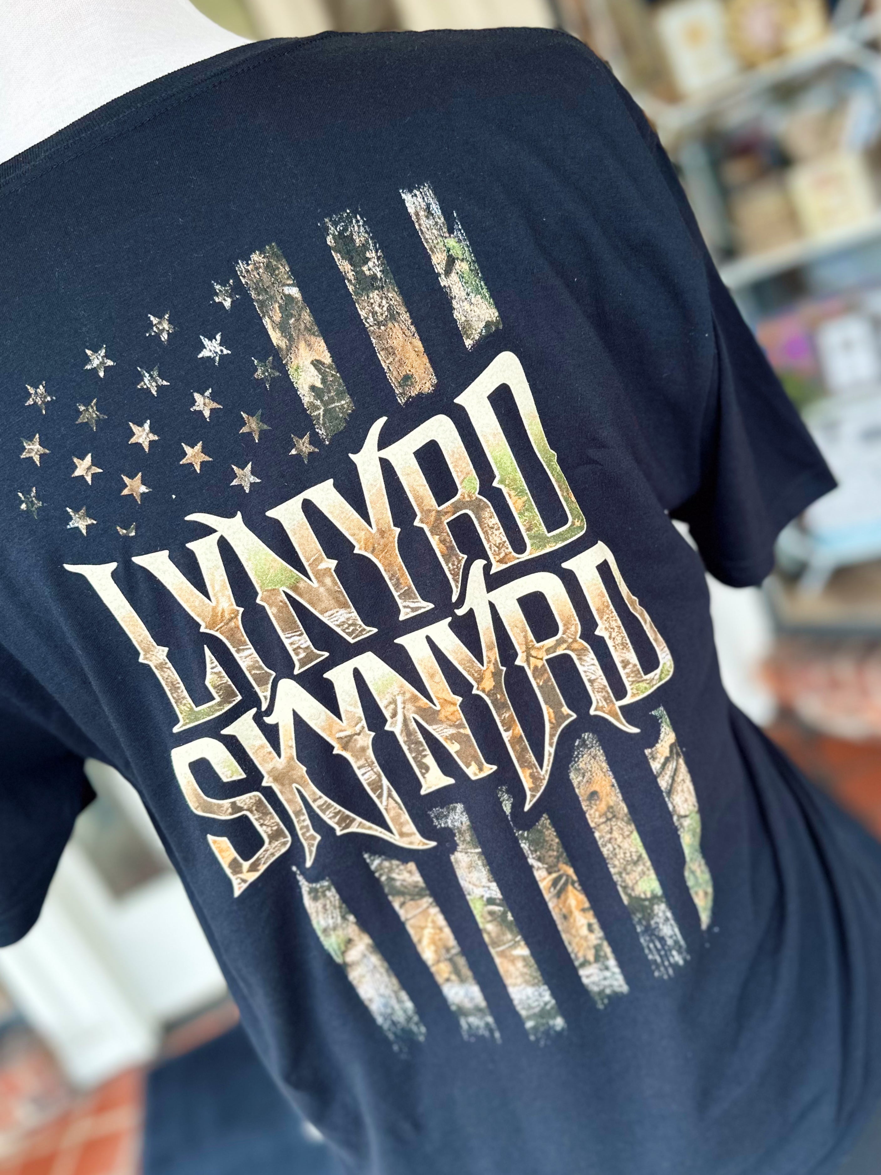 Lynyrd Skynyrd Camo Flag in Black By Good Boy