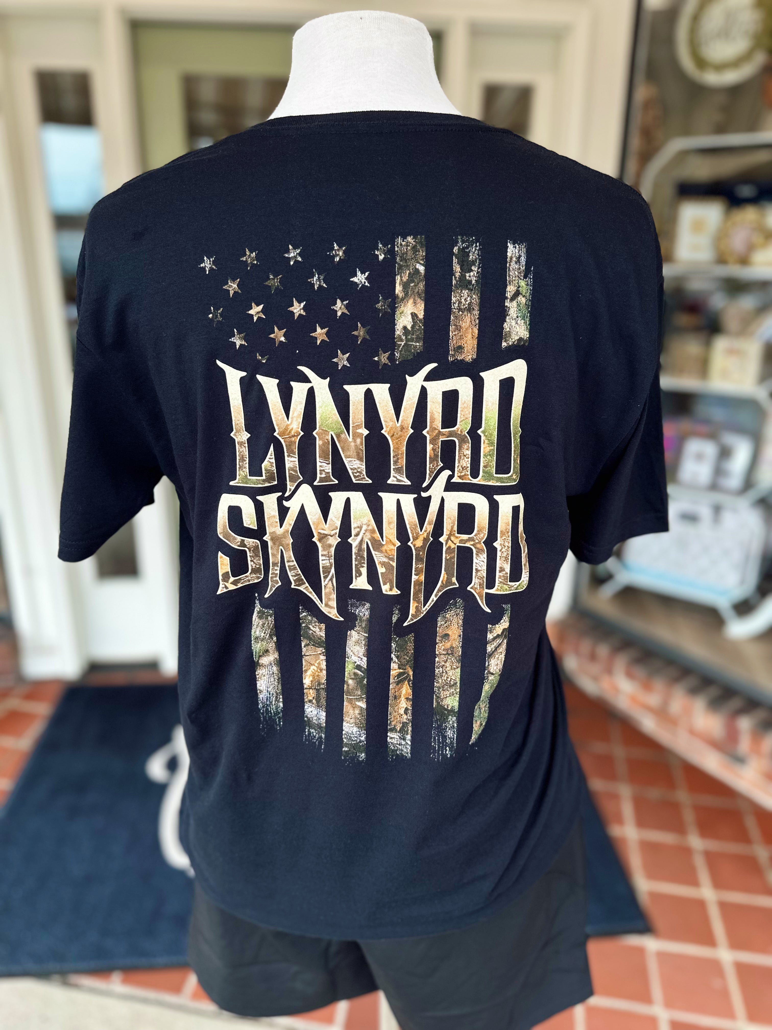 Lynyrd Skynyrd Camo Flag in Black By Good Boy