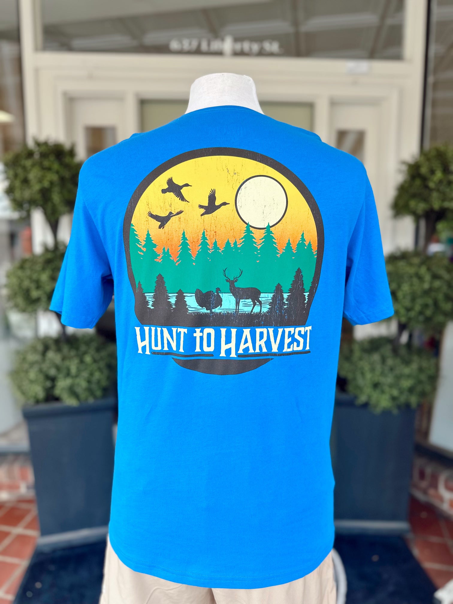 Sunset View Tee by Hunt to Harvest