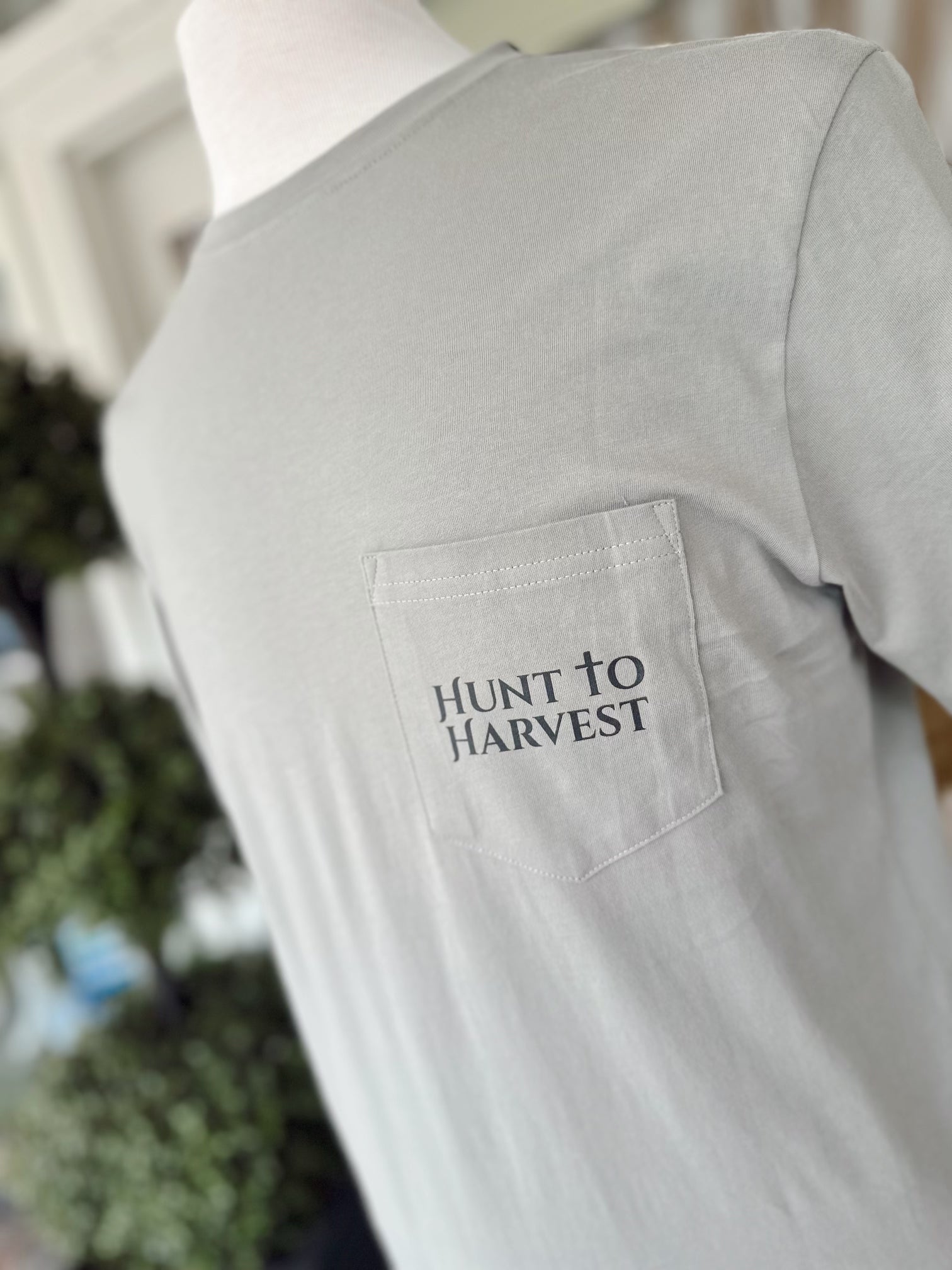 Full Strut Tee by Hunt to Harvest