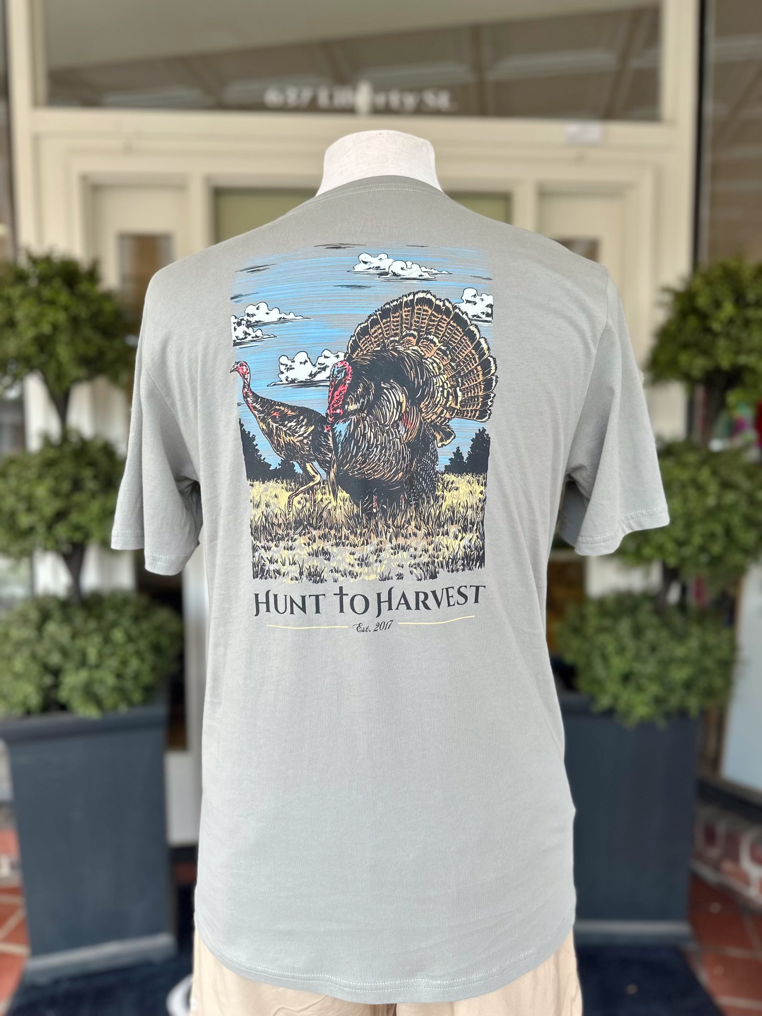 Full Strut Tee by Hunt to Harvest