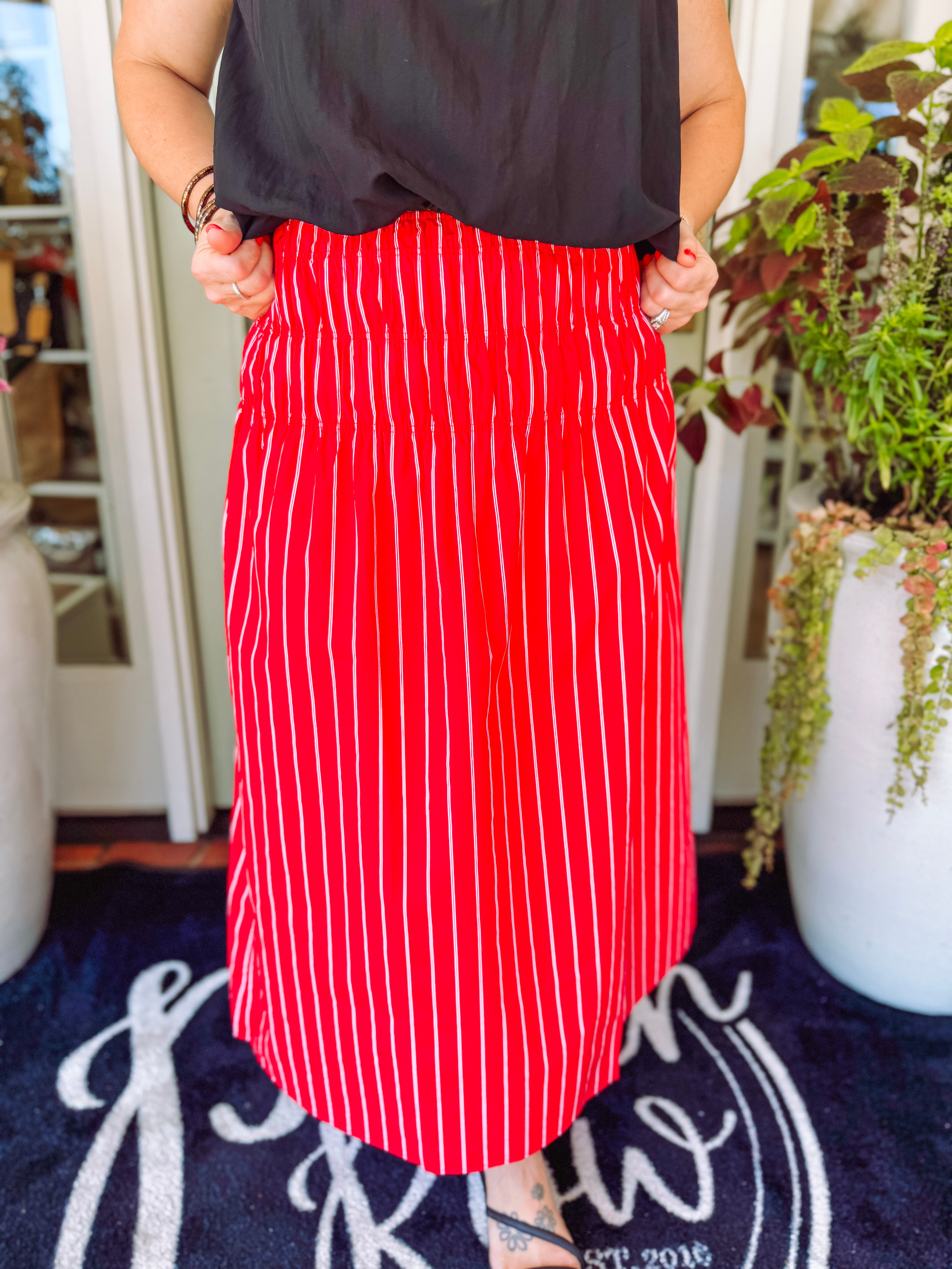 The Gracey Tie Halter Top (S-L)