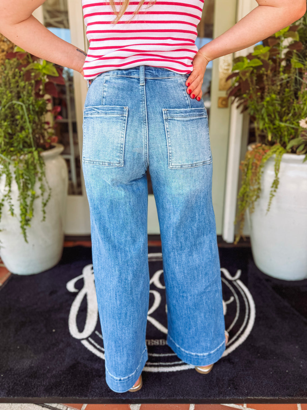 The Allyse Stretch High Rise Wide Leg Jeans- Medium Wash (S-XL)