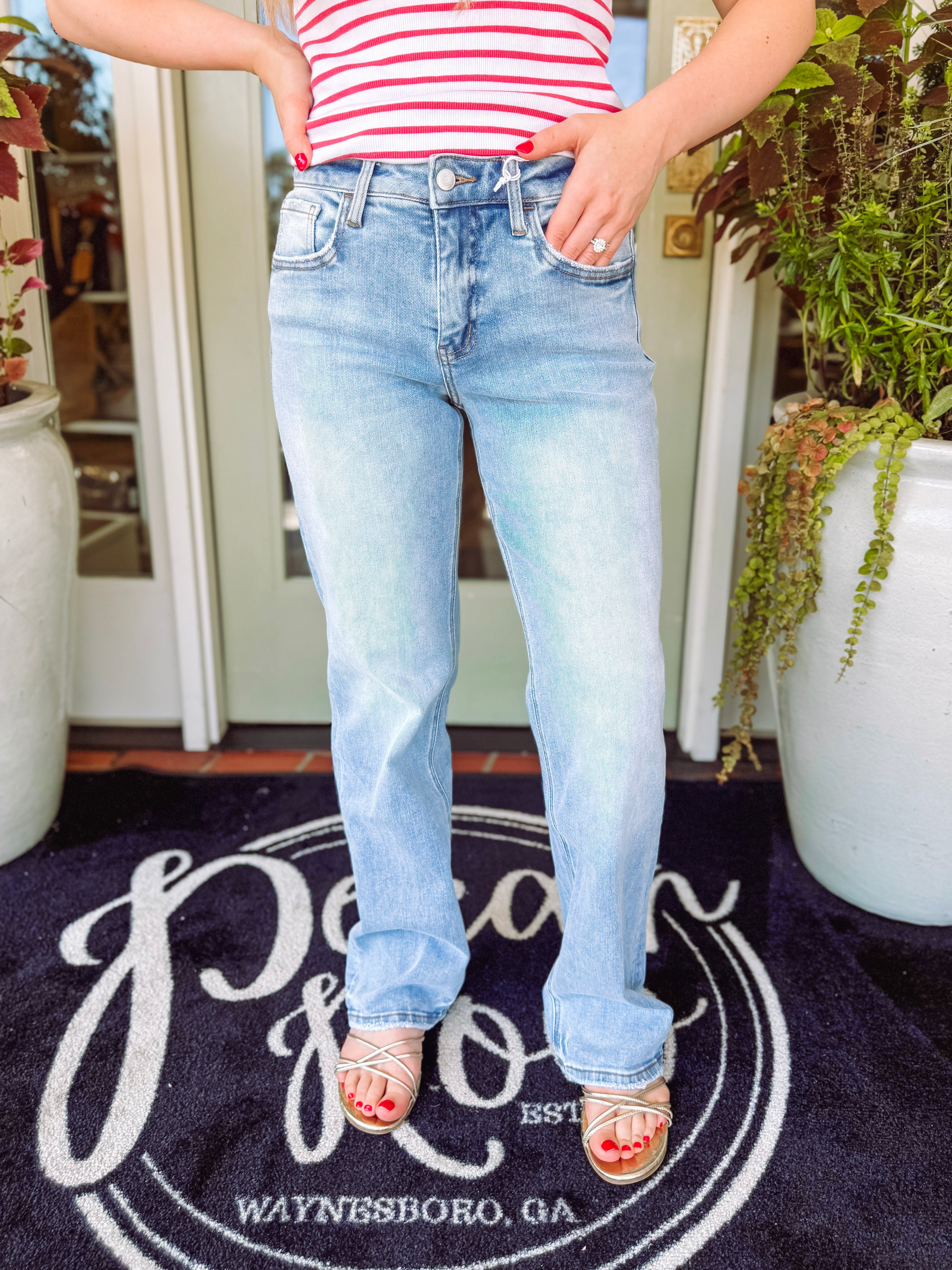 The Sara Mid Rise Slim Wide Jeans (26-32)