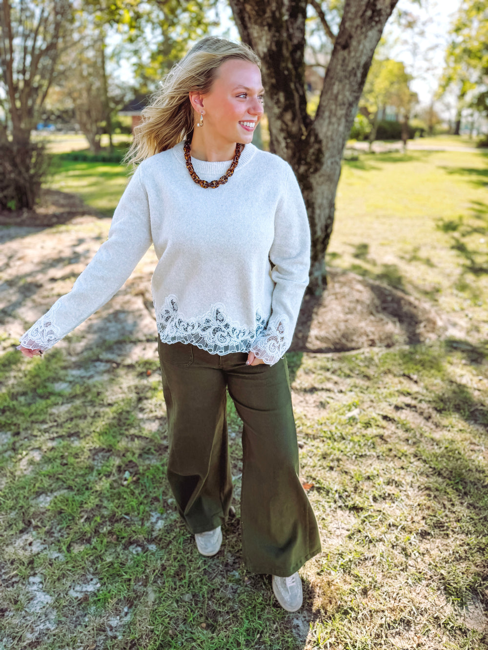 The Leah Wide Leg Pants in Olive (S-L)