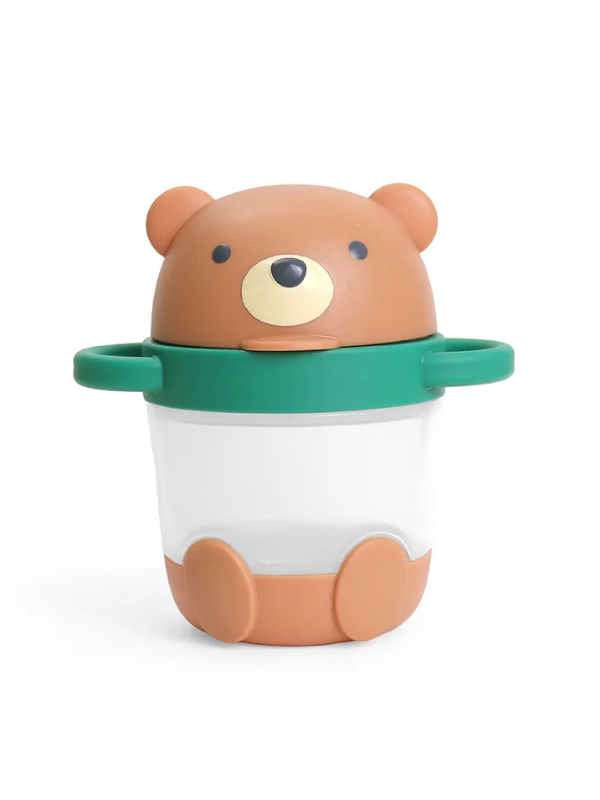 The Itzy Snack Pal is built for life on the move, with an attached lid that keeps favorites fresh, easy-grip handles made for little hands to hold (and go), and a see-through design so you always know when it`s time for a refill.