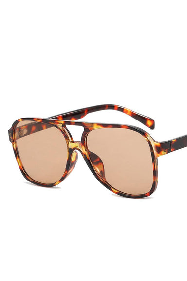 Tortoiseshell sunglasses with brown lenses 