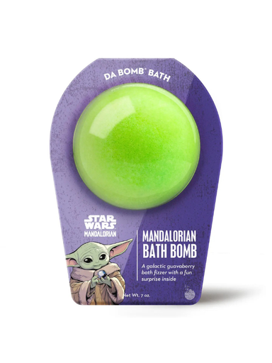 Green mandalorian bath fizzer with surprise inside 