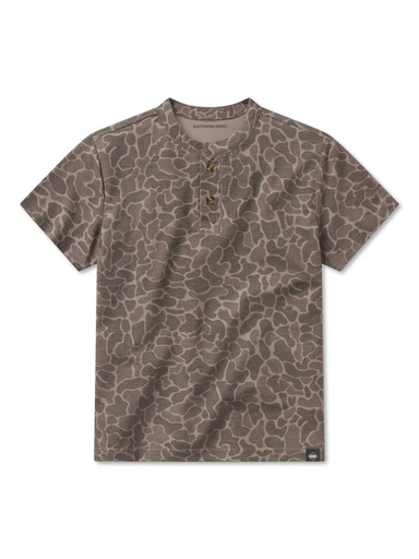 Old school camo short sleeve 2 button top for men 