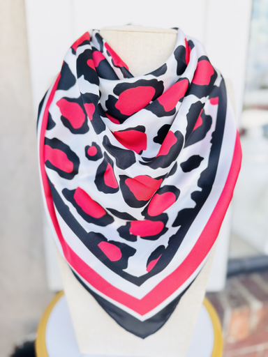 Meredith Spotted Scarf leopard print