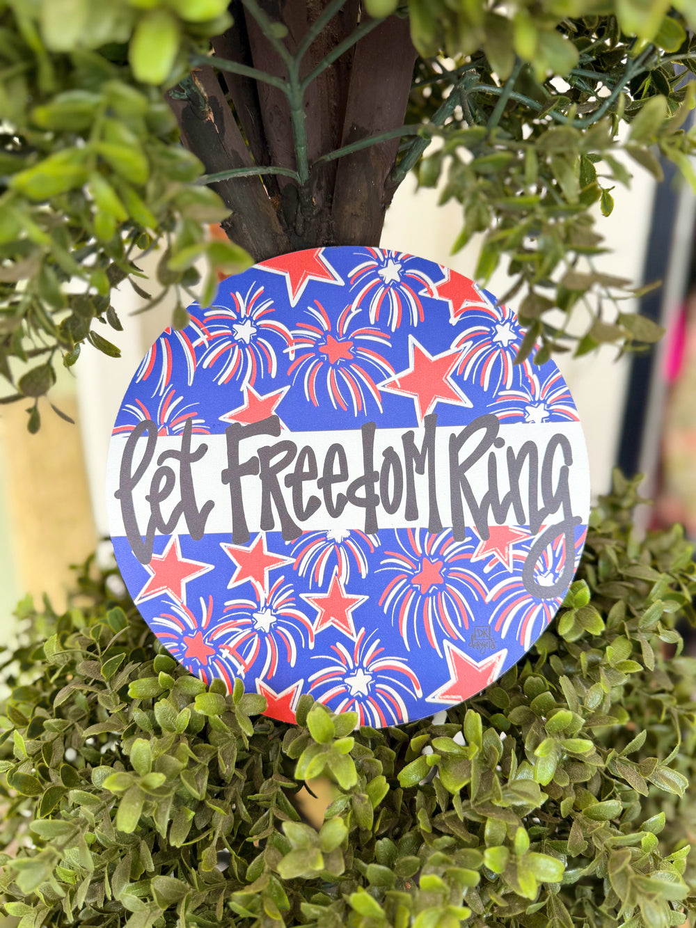 Attachment for DK Designs door hanger with velcro