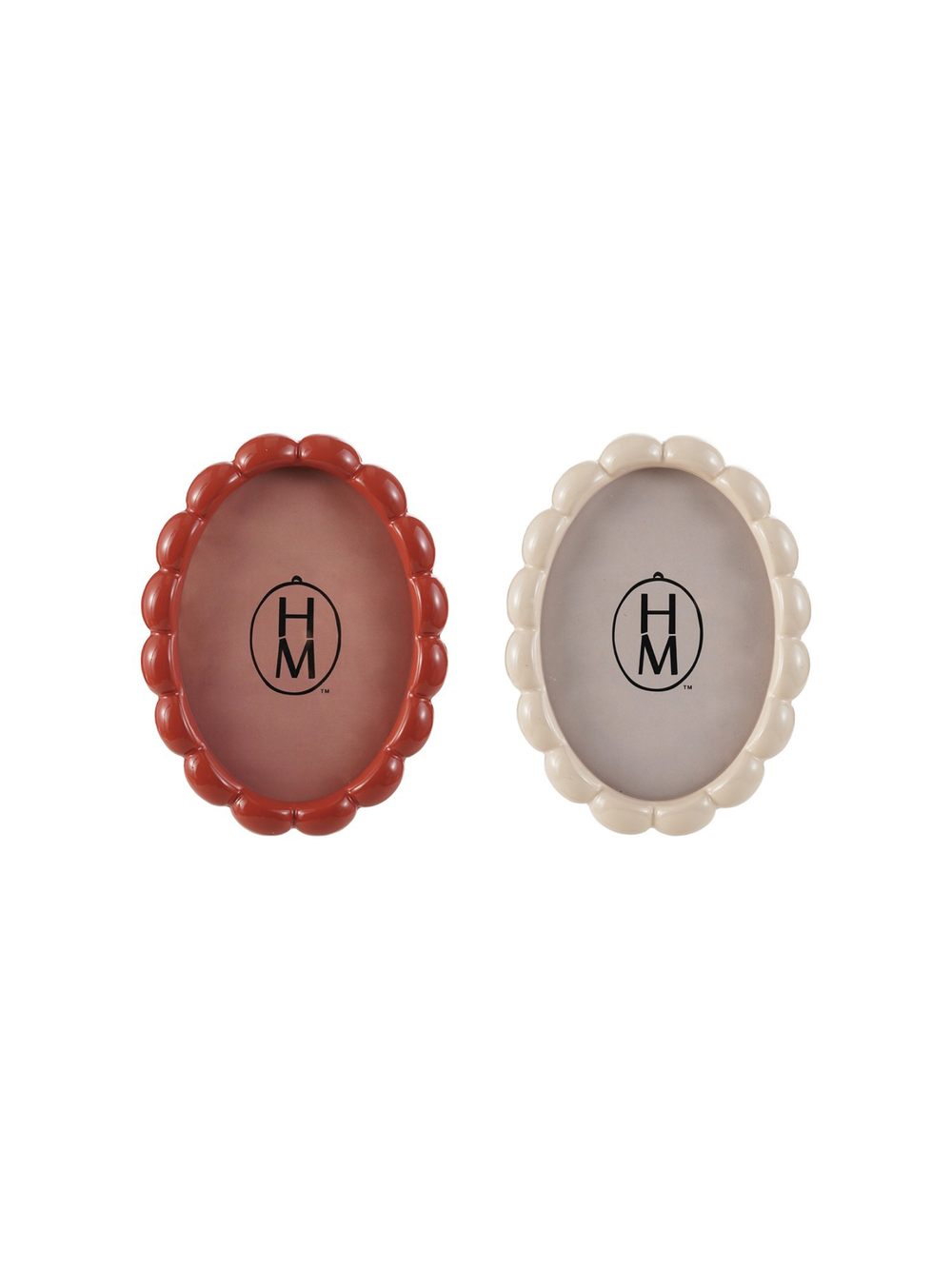 Oval Scalloped Photo Frame- 2 Colors 