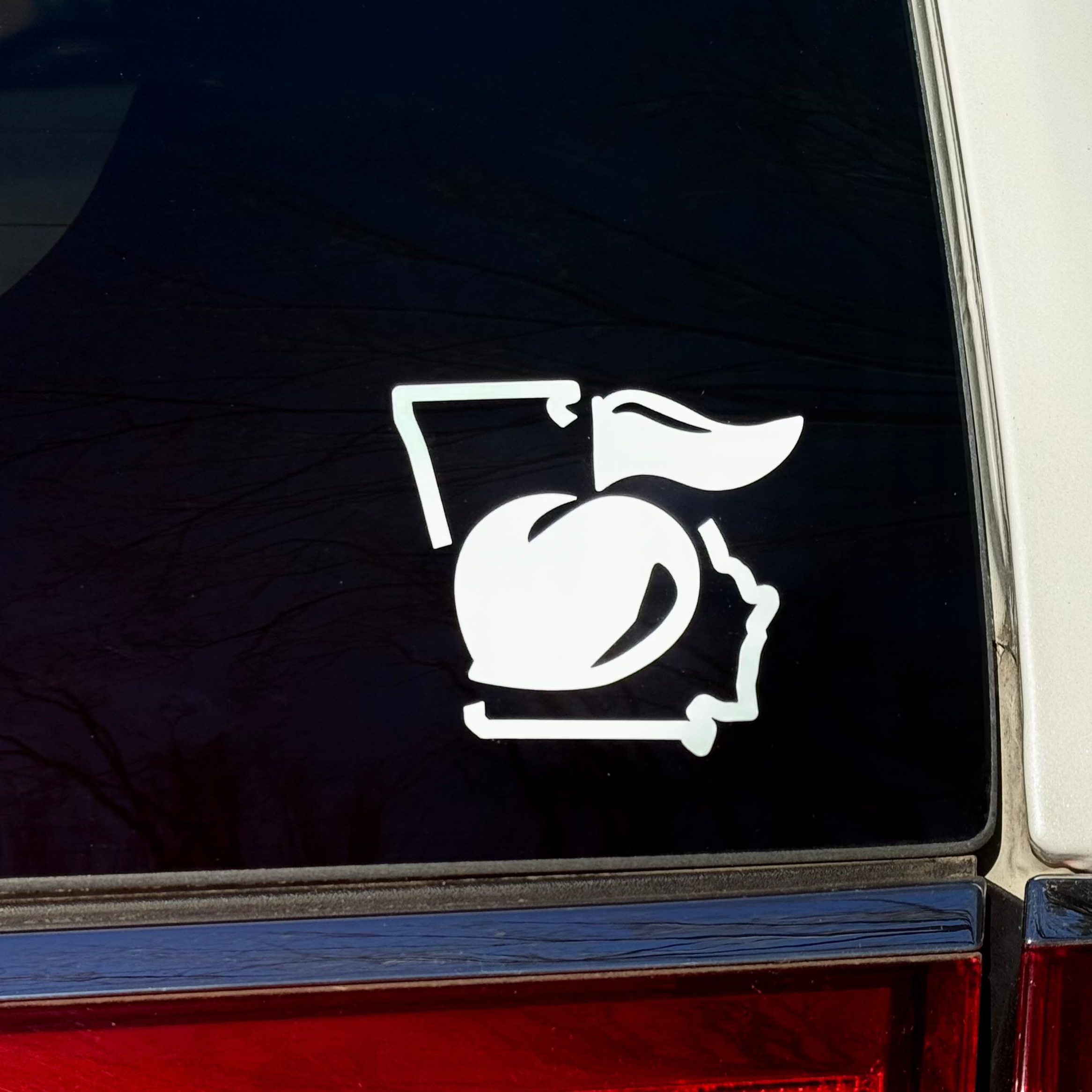 georgia and peach car decal 