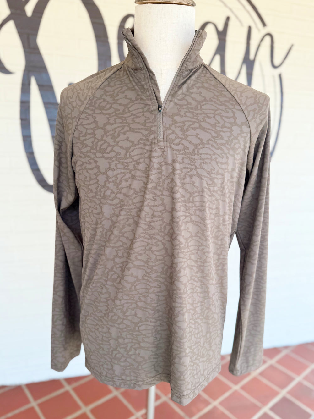 the Sagaponack Quarter Zip in Dark Gray Camo delivers elevated everyday style with a subtle edge.