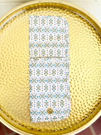 Blue and green patterned hot tool case with front pocket 