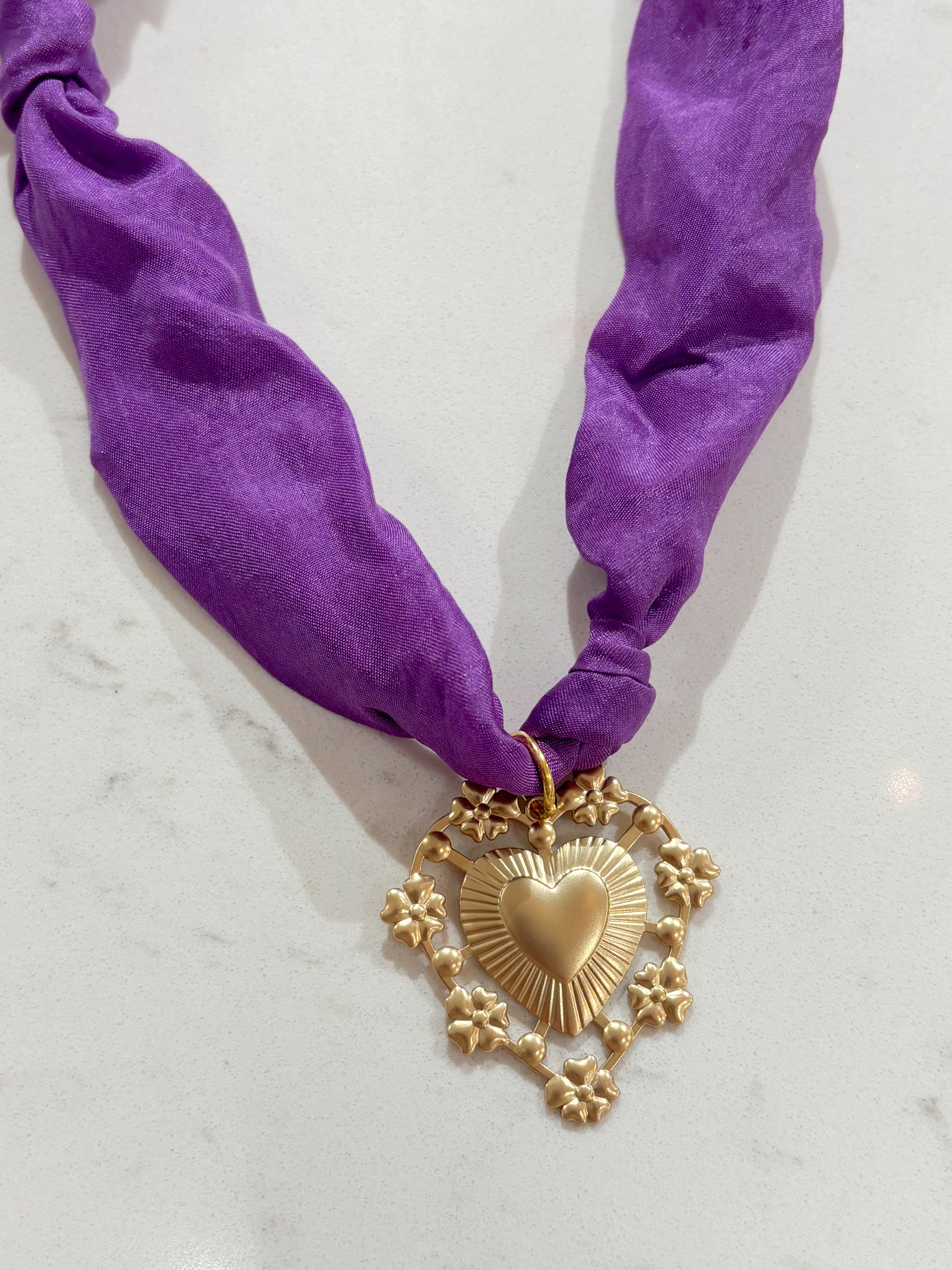 Jada Scarf Necklace By Hart Designs