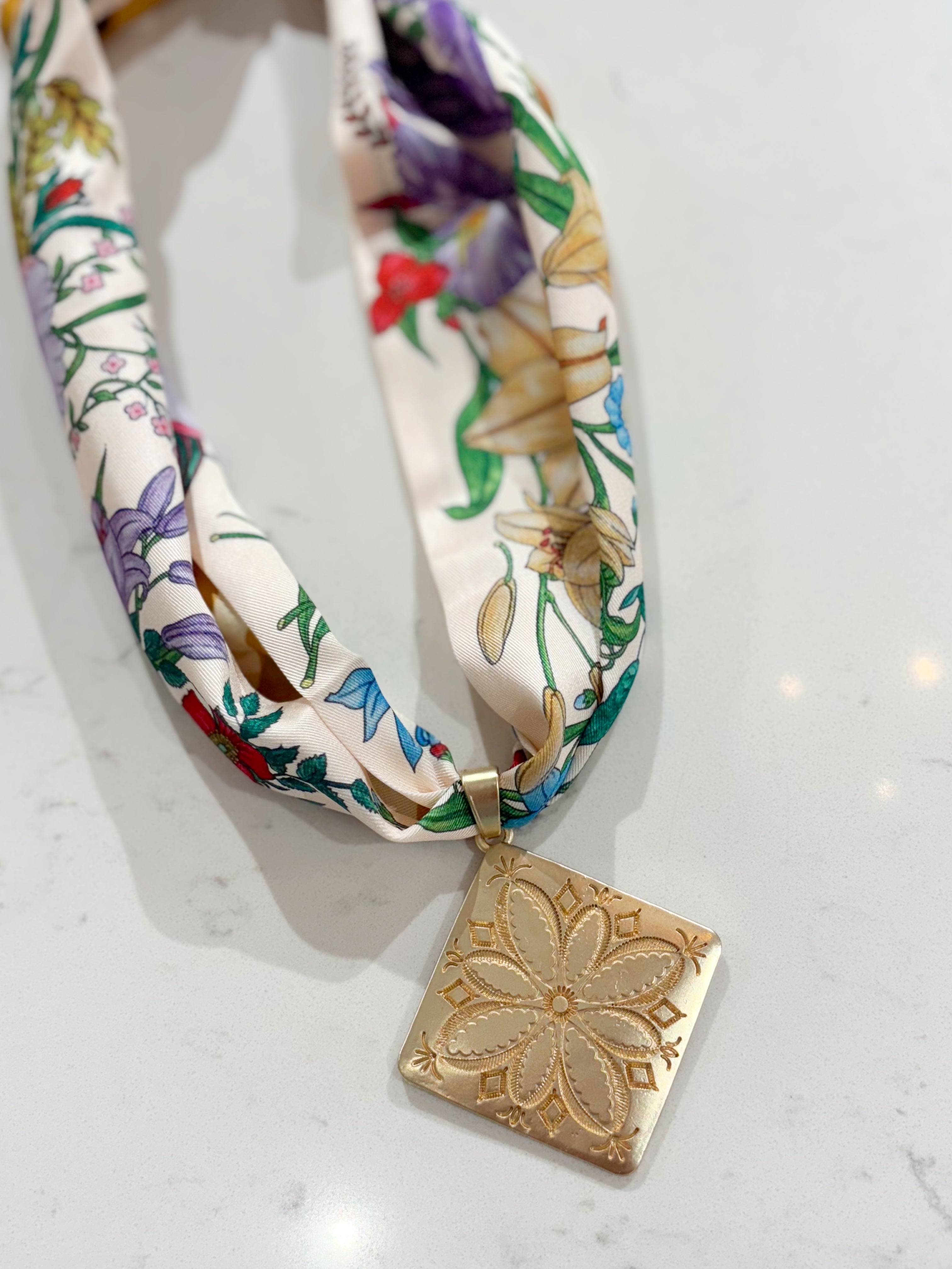 Elara Scarf Necklace By Hart Designs