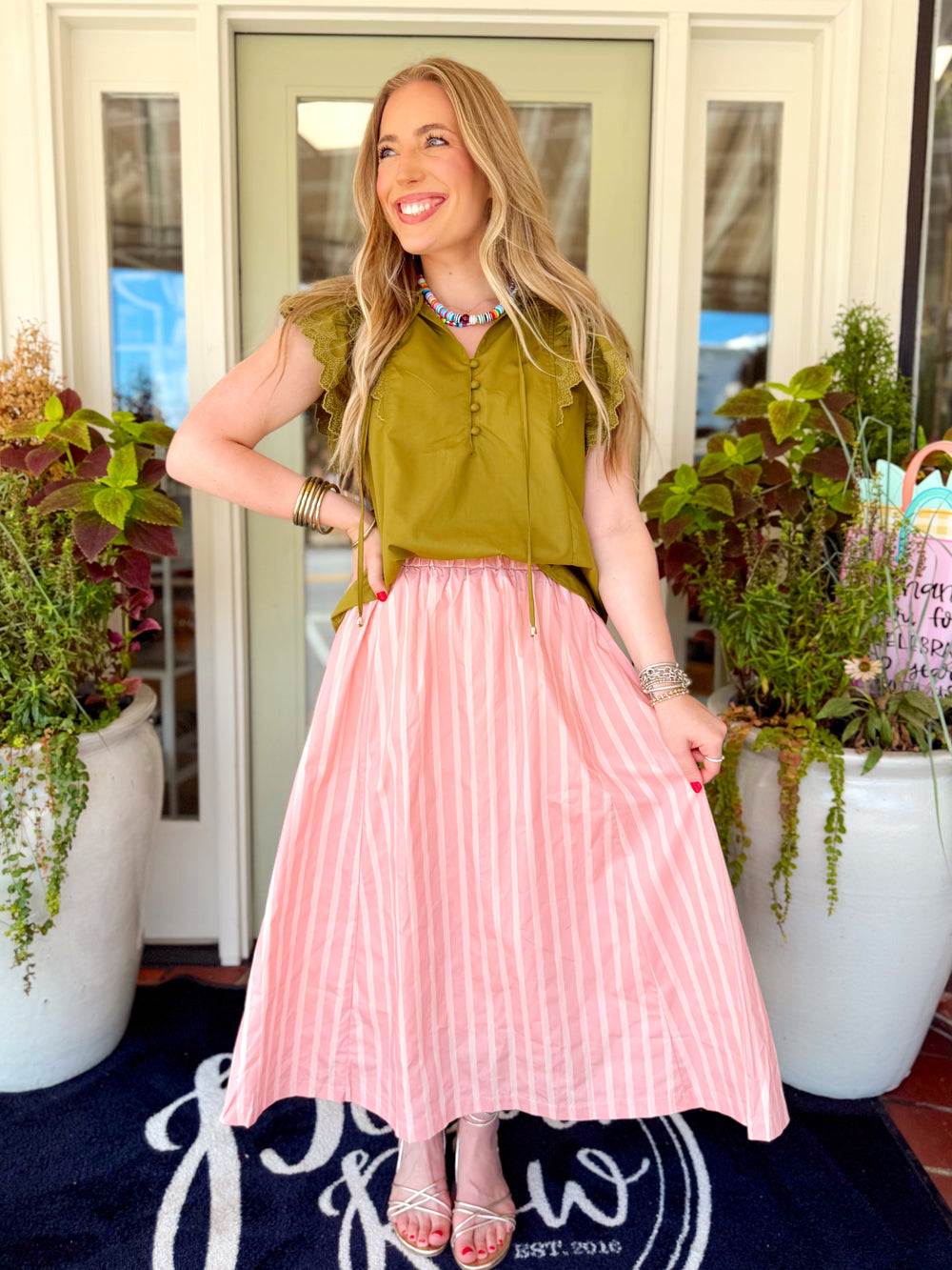 The Millie Eyelet Trim Top (S-L)