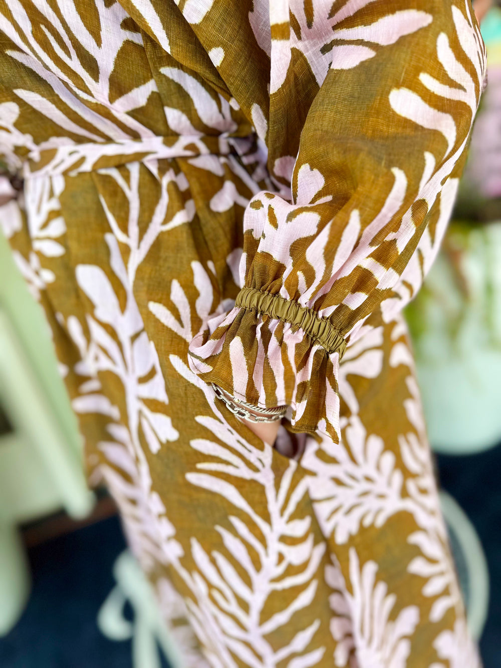 The Elise Collared Print Midi Dress (S-L)
