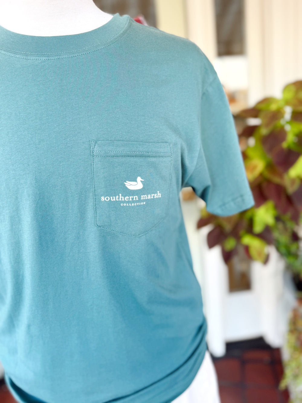 Vintage Duck Decoy Southern Santa Tee by Southern Marsh