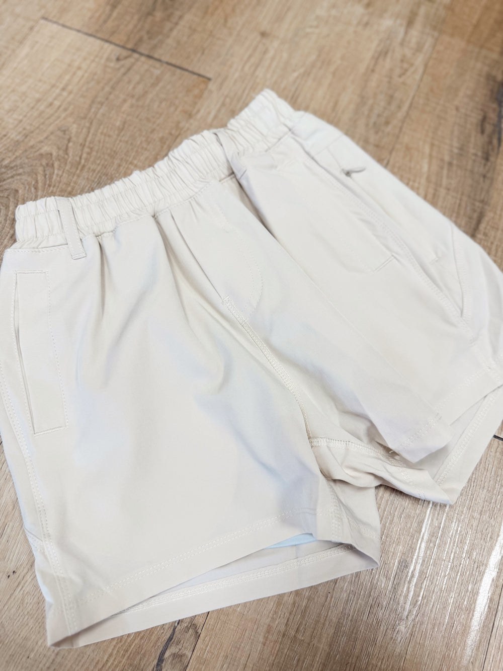 YOUTH Sports Shorts in Stone Khaki