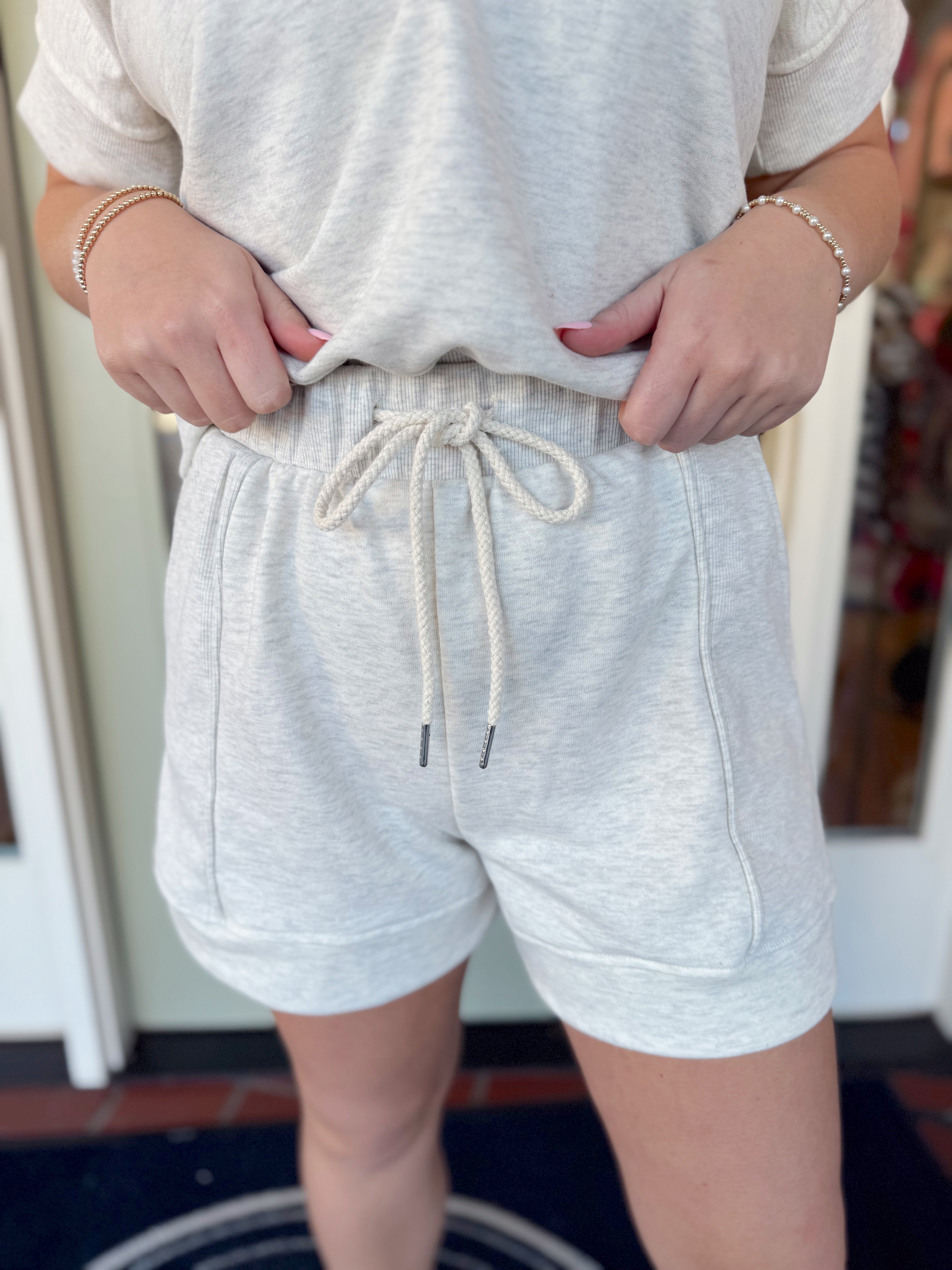 Elastic waisted drawstring lounge shorts 