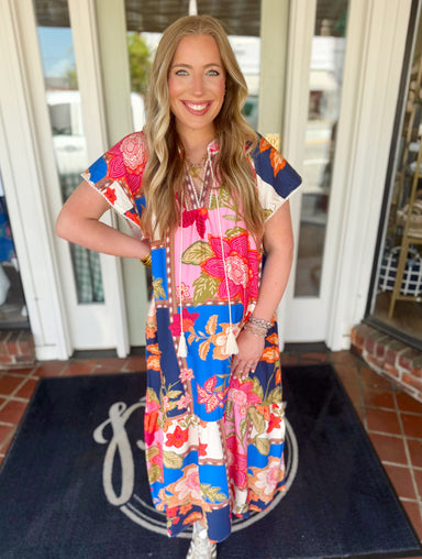 Colorful flowwy floral dress with pockets 