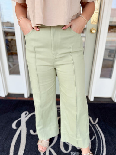 Wide leg pants with seam detailing going down the front 