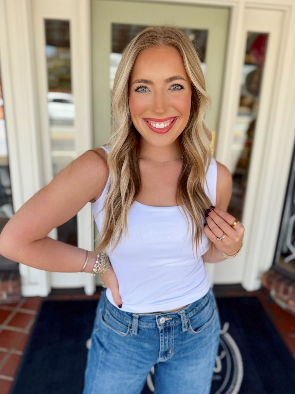 Basic square neck white tank top 