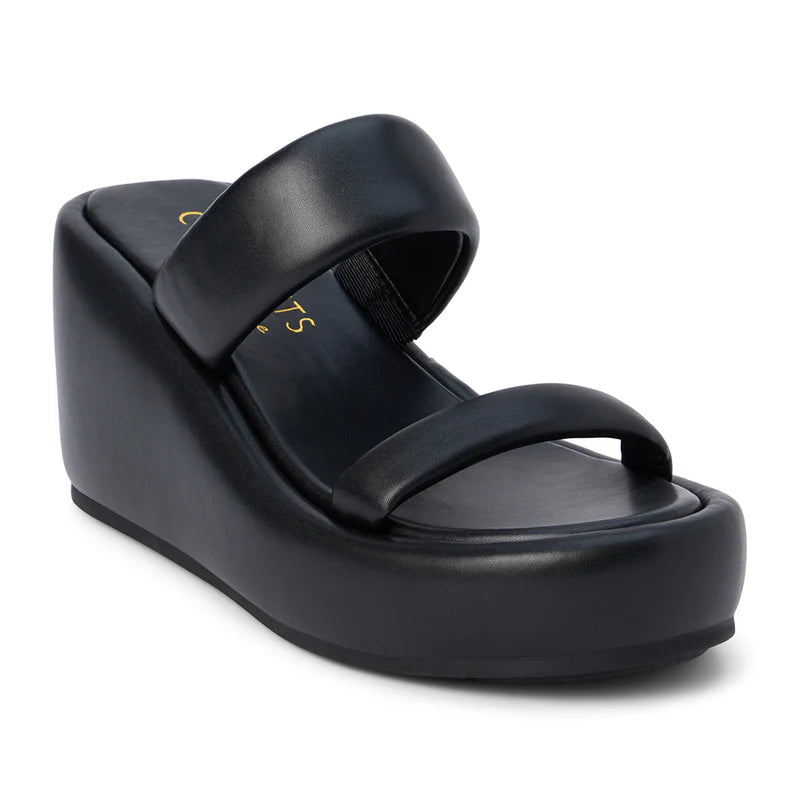 Unique Wedge Sandal in Black by Matisse